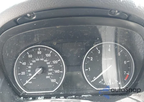 2011 BMW 128I z USA, uszkodzony, nr VIN WBAUN1C54BVH83426